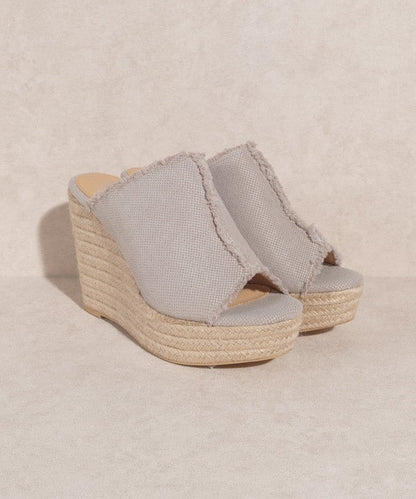 OASIS SOCIETY Bliss - Distressed Linen Wedge-3