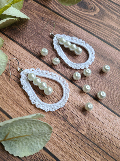 White Lace Teardrop Earrings-2