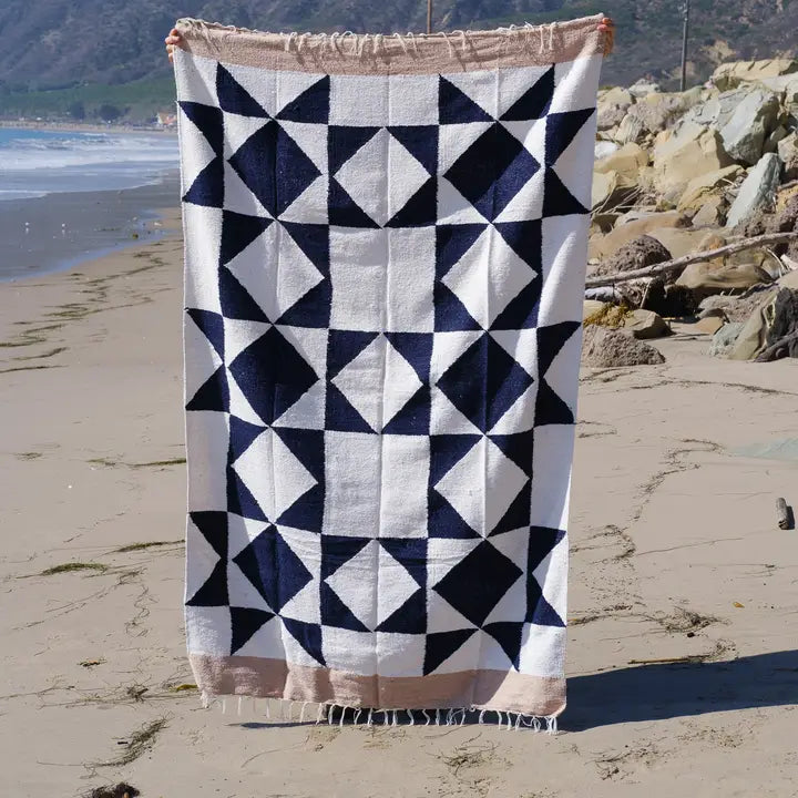 SUNDREAM Navy & Cream Patchwork Sun Handwoven Western Throw Blanket