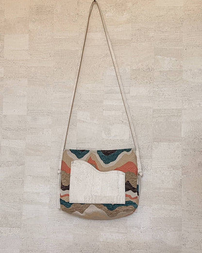 Montañita Crossbody - Sand & Winikunka