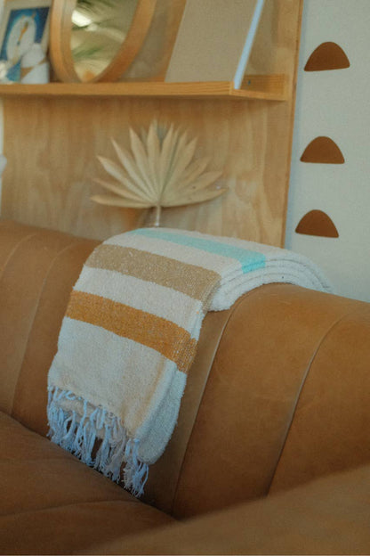 Sundream Sol - Sustainable Recycled Throw Blanket