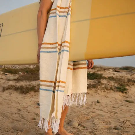 SUNDREAM Sunday - Sustainable Recycled Throw Blanket