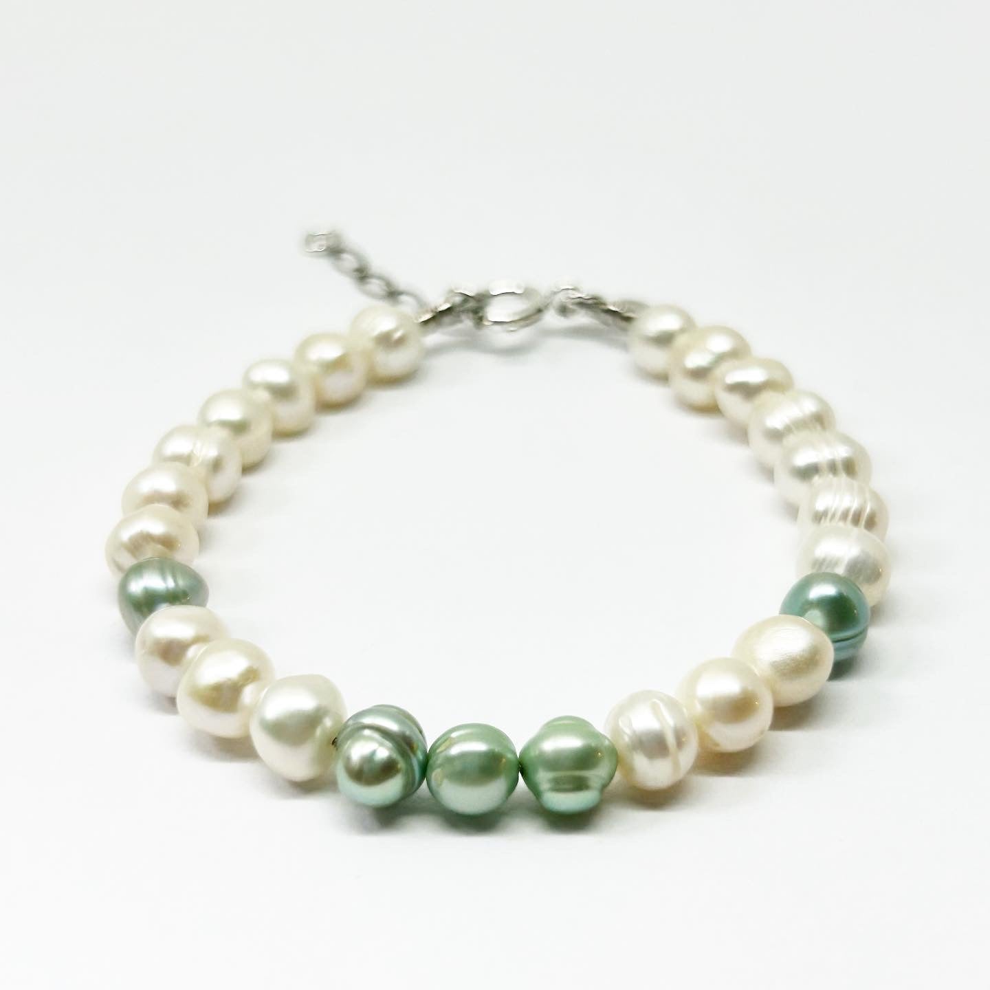 Mermaid Pearl Bracelet #100-2