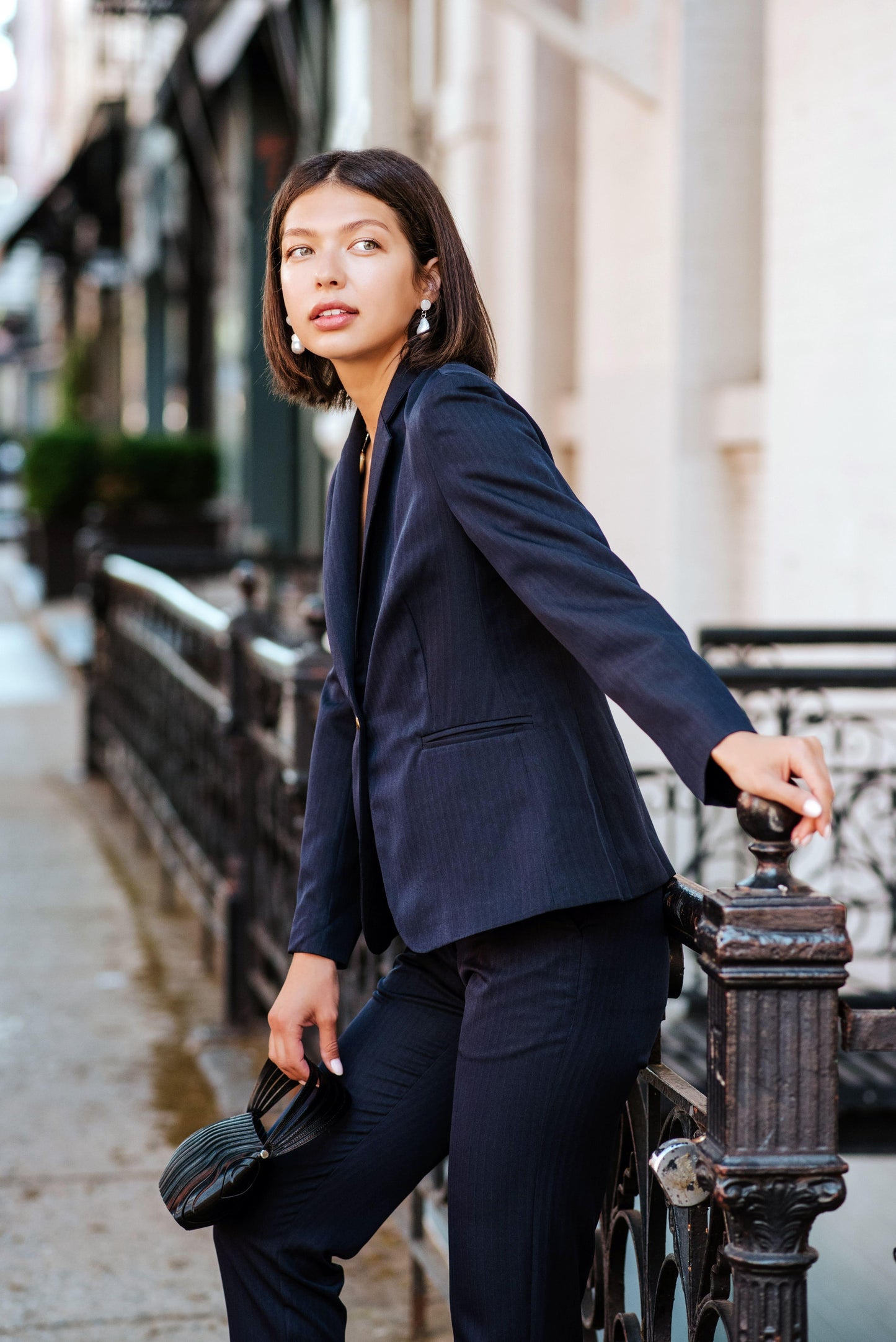 Navy Peak-Lapels Single-Breasted Blazer