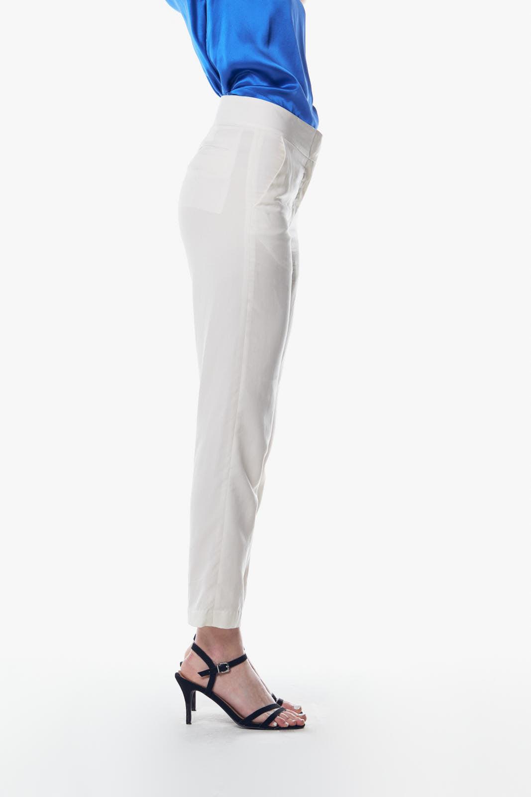 Pantalones ajustados de sastrería blanca