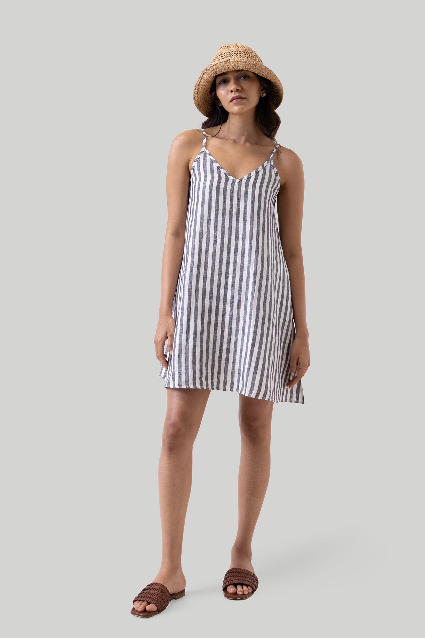 Short Tent Dress in Linen Stripes-2