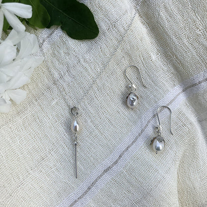 SLATE + SALT Freshwater Pearl Teardrop Earrings