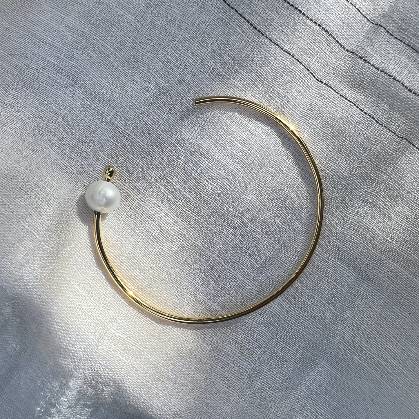 SLATE + SALT Freshwater Pearl Bangle