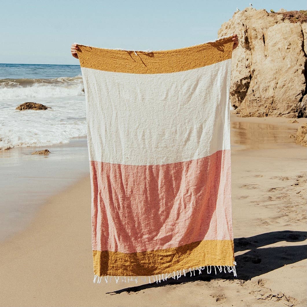 Sundream Sunrise - Sustainable Recycled Throw Blanket